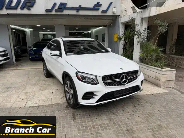 مرسيدس GLC300 كوبيه 2019 بيضاء 4Matic - فخامة، أداء،...