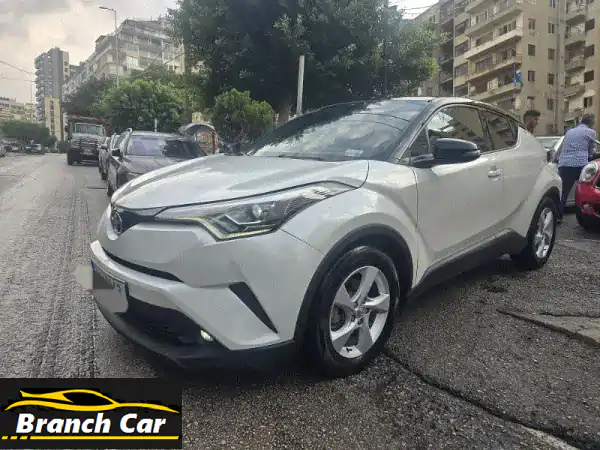 تويوتا C-HR 2018 الفاخرة AWD | فل كامل، مالك واحد، خالية...