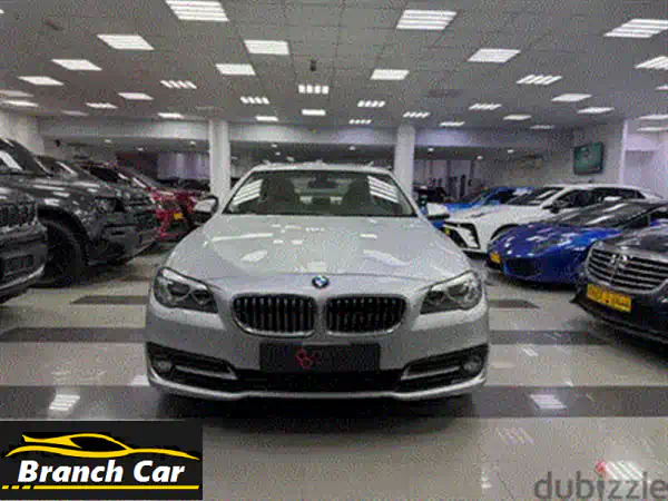 BMW 520i 2015 فضي: فخامة وأداء متميز | 99,000 كم | 5,900 ر.ع عماني - Classic Car Showroom