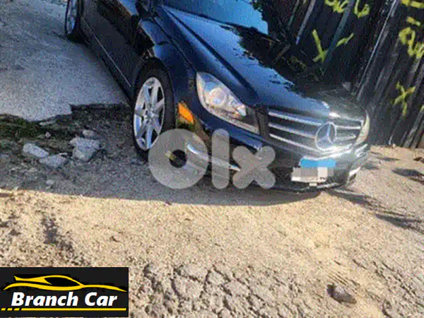 فرصة ذهبية: مرسيدس CLA 250 4MATIC موديل 2014 - نظافة فائقة وسقف بانوراما (أبيض)