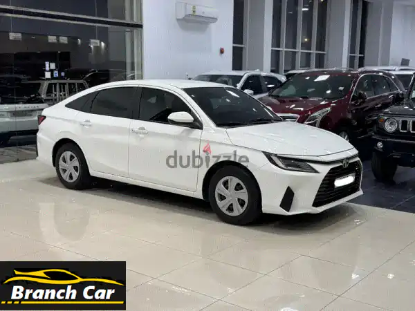 تويوتا يارس 2023 بيضاء للبيع: أناقة، اقتصادية،...