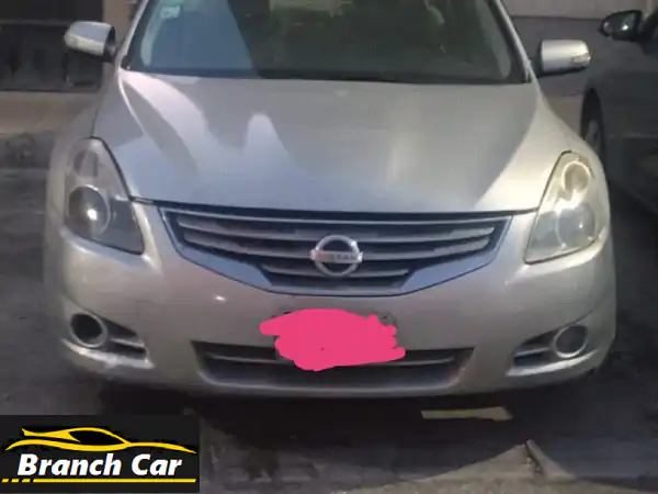 نيسان التيما 2010 فل كامل: بصمة، فتحة سقف، وجاهزة...