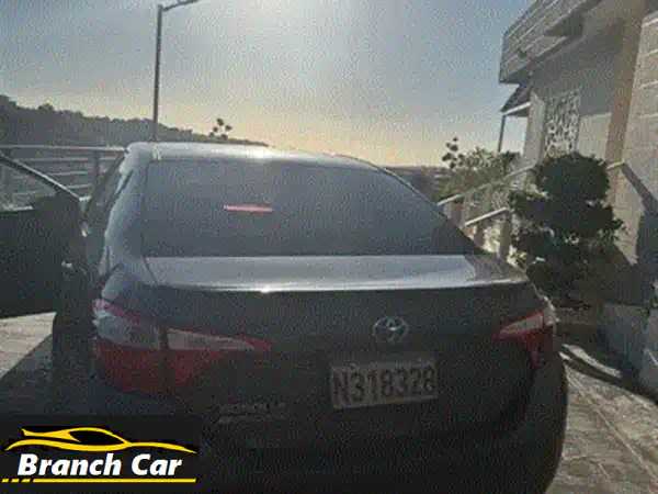 فرصة ذهبية: تويوتا كورولا 2018 رمادي – نظافة فائقة (Super Clean) بحالة الوكالة!