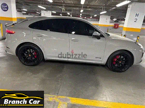 بورش كايين GTS 2022: الأداء الأسطوري بلون British Green الفريد! حزمة ألياف الكربون.