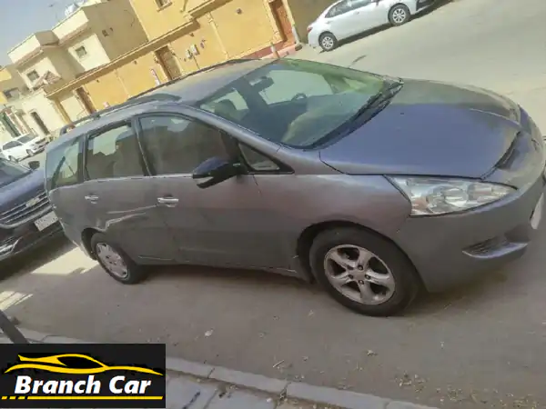 ميتسوبيشي جرانديز 2005 العائلية: 7 ركاب، راحة...