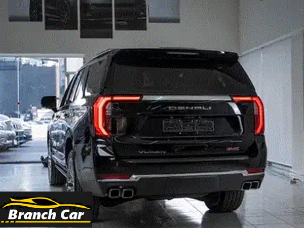 BMW X6 M Competition 2022: أسود ملكي بداخلية ألكانتارا أصفر مبهر! صيانة وكالة كاملة - لا تفوتها!