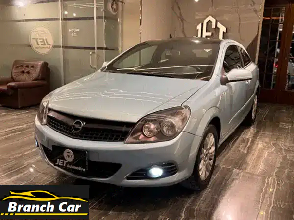 أوبل أسترا GTC 2009 كوبيه بانوراما: أناقة، أداء،...