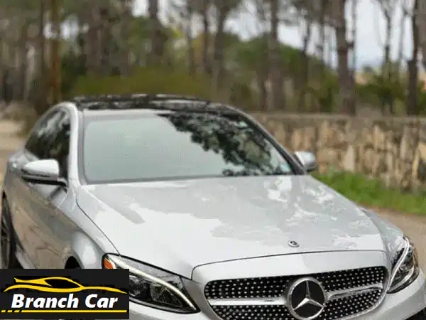 مرسيدس C300 موديل 2018 AMG 4MATIC فضي | 40 ألف ميل | رفاهية،...