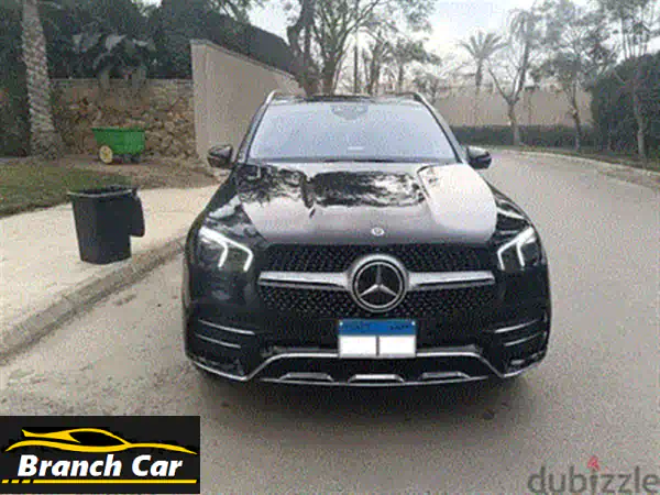 فرصة نادرة! مرسيدس GLE 450 AMG 2022 | 7000 كم فقط | أسود X بني | حماية كاملة