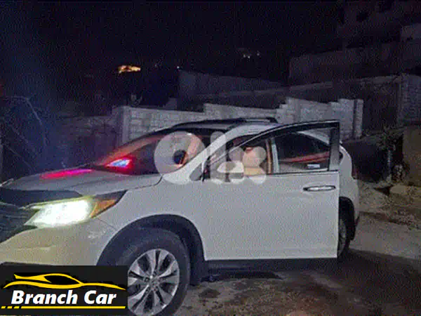 فرصة مميزة: هوندا CRV 2013 فل أوبشن (كاملة المواصفات) دفع رباعي - بحالة الوكالة في طرابلس!