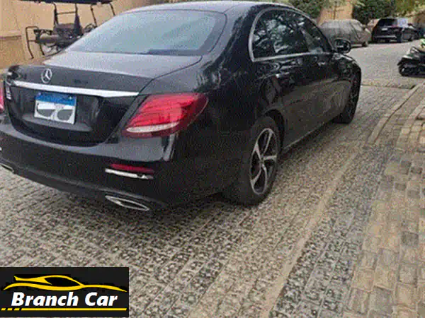 مرسيدس بنز EQE 500 2024: أفخم سيارة كهربائية | أداء 408 حصان ومدى استثنائي