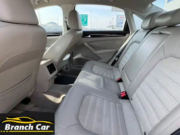 فولكس فاجن باسات 2014 (فضي). المسافة المقطوعة: 167,300 كم. مواصفات كاملة: عجلات سبائك، كاميرا، ...