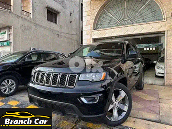 جيب جراند شيروكي 2017 اوفرلاند: فخامة، أداء، ورفاهية (بانوراما وLED)