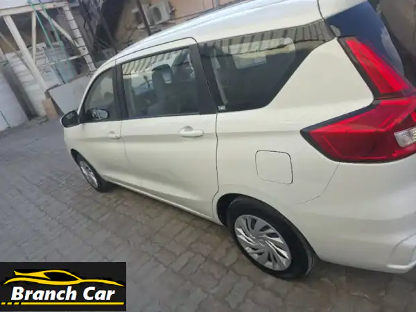 سوزوكي ارتيجا 2021: سيارة العائلة الاقتصادية المثالية - بحالة ممتازة وجاهزة للانطلاق!