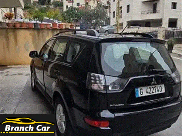 ميتسوبيشي أوتلاندر 2011 للبيع | SUV عائلي 4 سلندر...