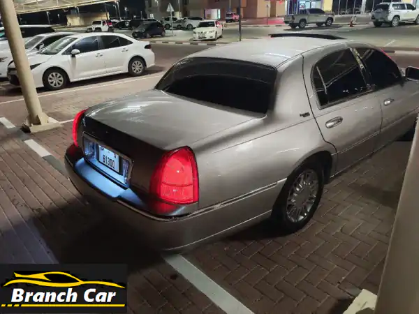 لينكولن تاون كار 2006 فل أوبشن | فخامة أمريكية بحالة ممتازة للبيع!