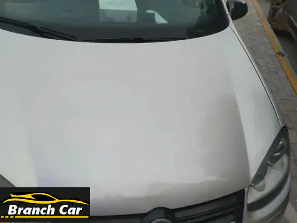 جولف R32 الأسطورية للبيع في دبي: دفع رباعي، فل أوبشن، خليجي، سرفيس كامل، لا مصروفات!