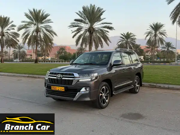 امتلك الفخامة! تويوتا لاندكروزر V8 GXR جراند تورنج...