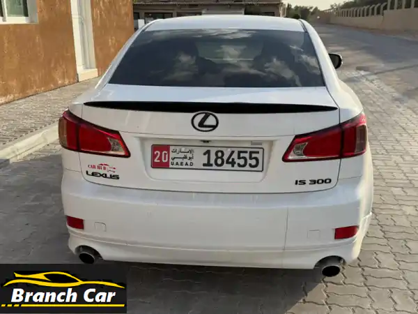 للبيع: لكزس is 300 موديل 2012، المسافة المقطوعة 1 كم....