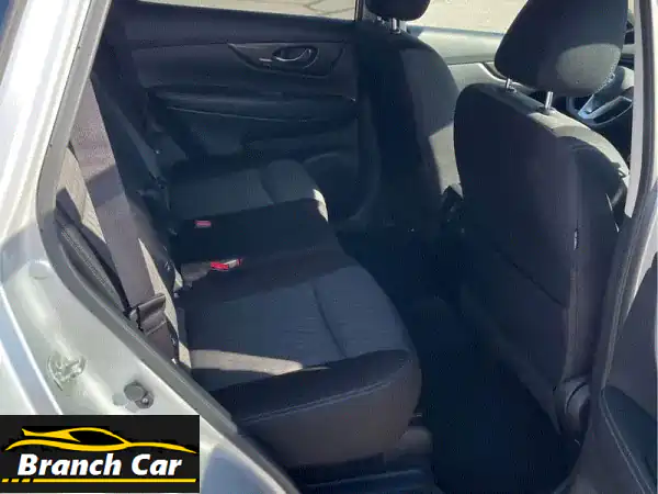 نيسان روج 2020 SV فضي | سيارة عائلية دفع رباعي...