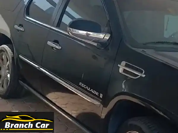 كاديلاك 2008 للبيع دبي القصيص: فخامة وأداء بسعر لا يفوت!...