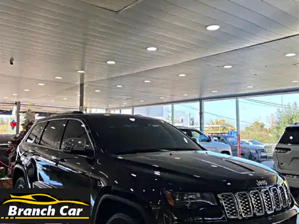 جيب جراند شيروكي 2019 V6 سوداء فاخرة | قوة وأداء لا...