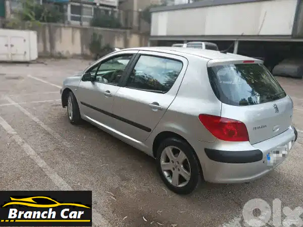 بيجو 307 موديل 2004 للبيع في بيروت - خارقة النظافة...