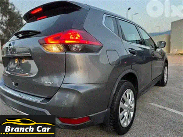 نيسان روغ 2017 AWD كالجديدة: بسعر 12,900$ فقط! صيانة كاملة.
