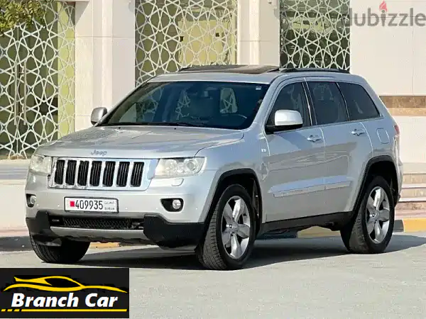فرصة ذهبية: جيب جراند شيروكي V6 فضي 2013 – وكالة...