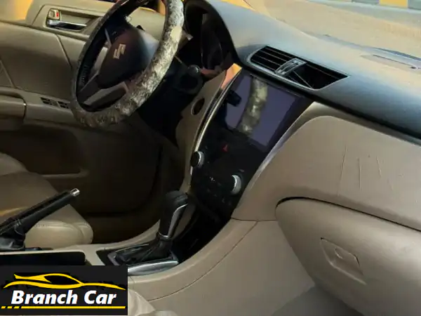 للبيع: سوزوكي كيزاشي 2015 فل أوبشن | رفاهية وقوة بأفضل سعر في الإمارات!