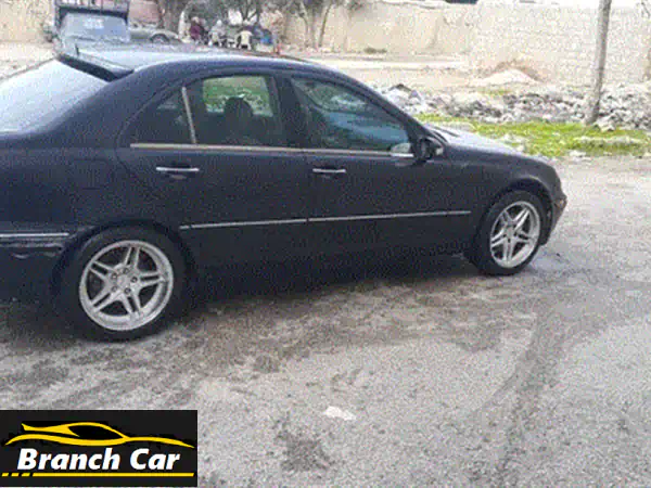 فرصة ذهبية: إنفينيتي 2002 سوداء فخمة - نظافة استثنائية وجاهزية تامة!