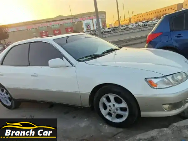 لكزس ES300 2000 للبيع: سيارة عائلية نظيفة، ملكية سنة،...