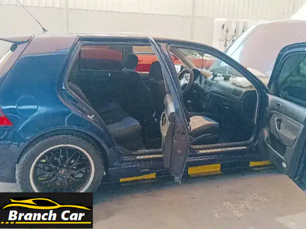 فولكس فاجن جولف 2003 هاتشباك يدوية للبيع - حالة...