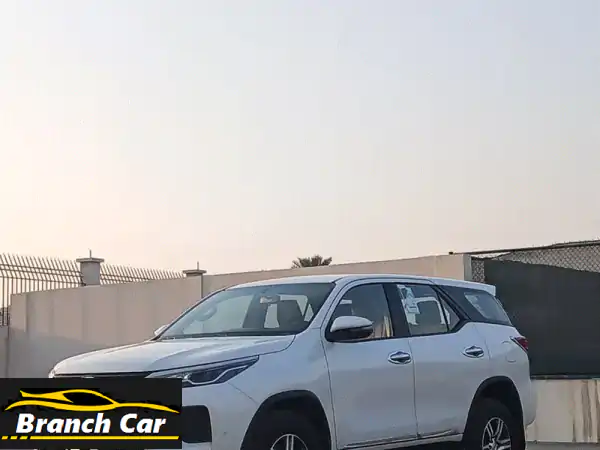 فرصة لا تعوض: تويوتا فورتشنر 2022 بيضاء - تحت...