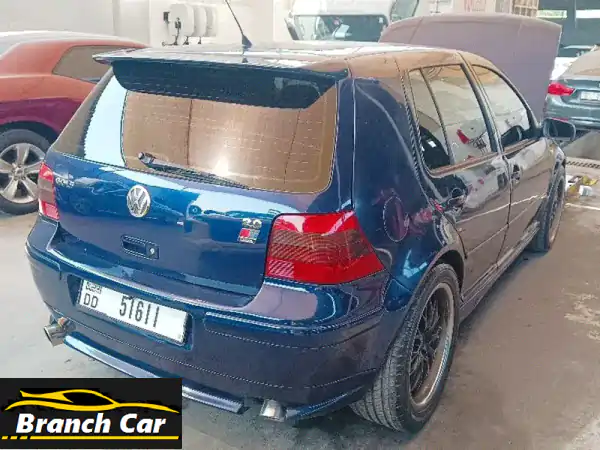 فولكس فاجن جولف 2003 هاتشباك يدوية للبيع - حالة ممتازة بسعر قابل للتفاوض!