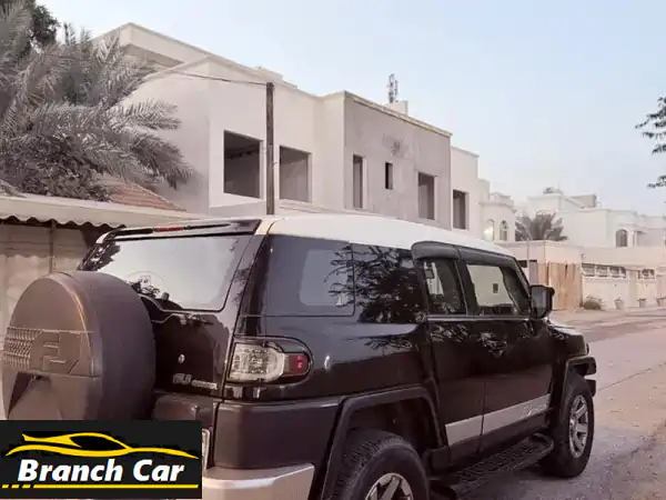 امتلك الأسطورة: تويوتا اف جي كروزر 2009 أسود للبيع بالبحرين - جاهز للمغامرة!