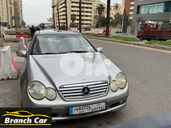 مرسيدس بنز SLK 230 كومبريسور 2004 | الأيقونة الرياضية بحالة استثنائية