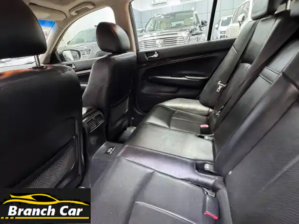 فرصة لا تعوض: إنفينيتي G25 موديل 2012 الفضية - مواصفات كاملة بسعر لا يقاوم في البحرين!