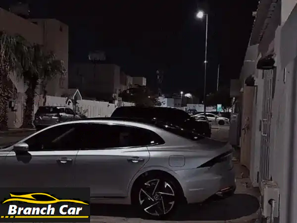 للبيع: هيونداي أزيرا 2023 - بحالة الوكالة، أول مالك،...