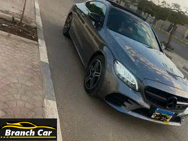 مرسيدس C180 كابريوليه AMG 2019 للبيع: استمتع بفخامة السماء المفتوحة وأداء AMG الرياضي!