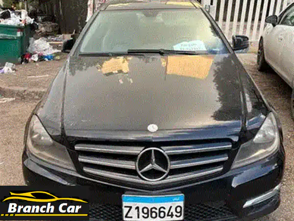 فرصة لا تعوض: مرسيدس C300 2014 فارهة - وارد أمريكي مرخص بالكامل!