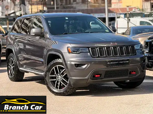 استكشف القوة والفخامة: جيب جراند شيروكي تريل هوك 2018...