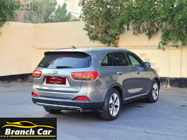 فرصة ذهبية: كيا سورينتو 2016 GT V6 AWD فل كامل - وكالة البحرين وبحالة استثنائية!