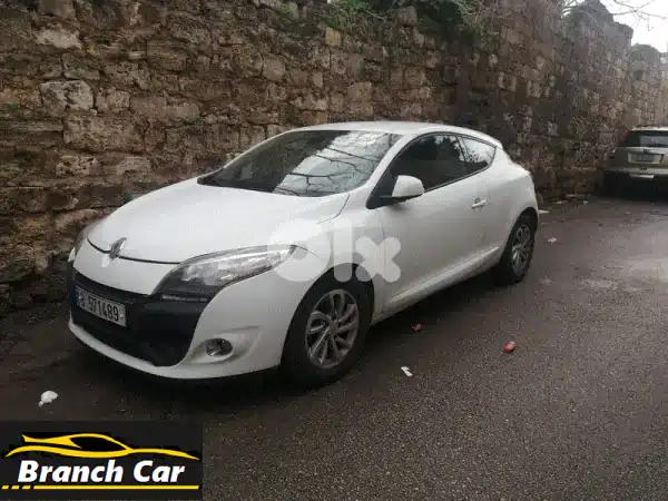 رينو ميجان 2014 للبيع: سيارة بيت نظيفة بمالك واحد -...