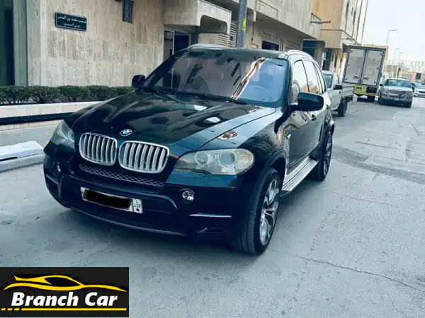 BMW X5 V8 توين توربو XDrive 50i - قوة وفخامة بحالة ممتازة...