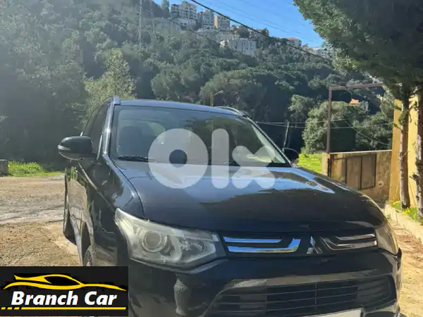 ميتسوبيشي اوتلاندر 2014 فل كامل | 7 مقاعد | دفع رباعي...