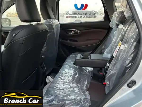 تويوتا أوربان 2026 فل كامل: الرفاهية المطلقة بين يديك! | مقاعد مخمل، شاشة ذكية، كاميرا، فتحة سقف