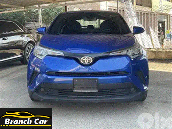 تويوتا C-HR 2018 AWD: فخامة الدفع الرباعي وحالة الوكالة (صيانة BUMC كاملة!)