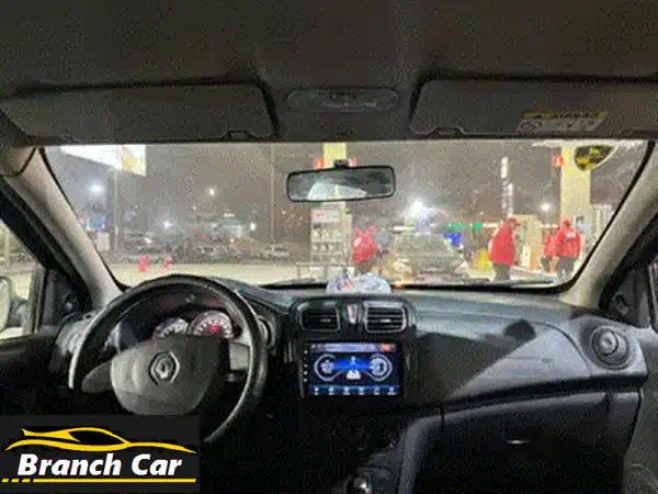 رينو لوجان 2017 أوتوماتيك فابريكة: سيارة عائلية مثالية بحالة رائعة!