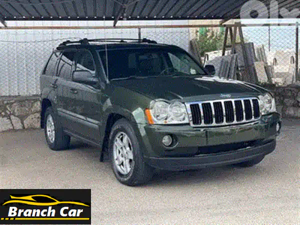 جيب شيروكي 2005: أسطورة الدفع الرباعي بحالة المصنع! جاهزة للمغامرات العائلية والوعرة.